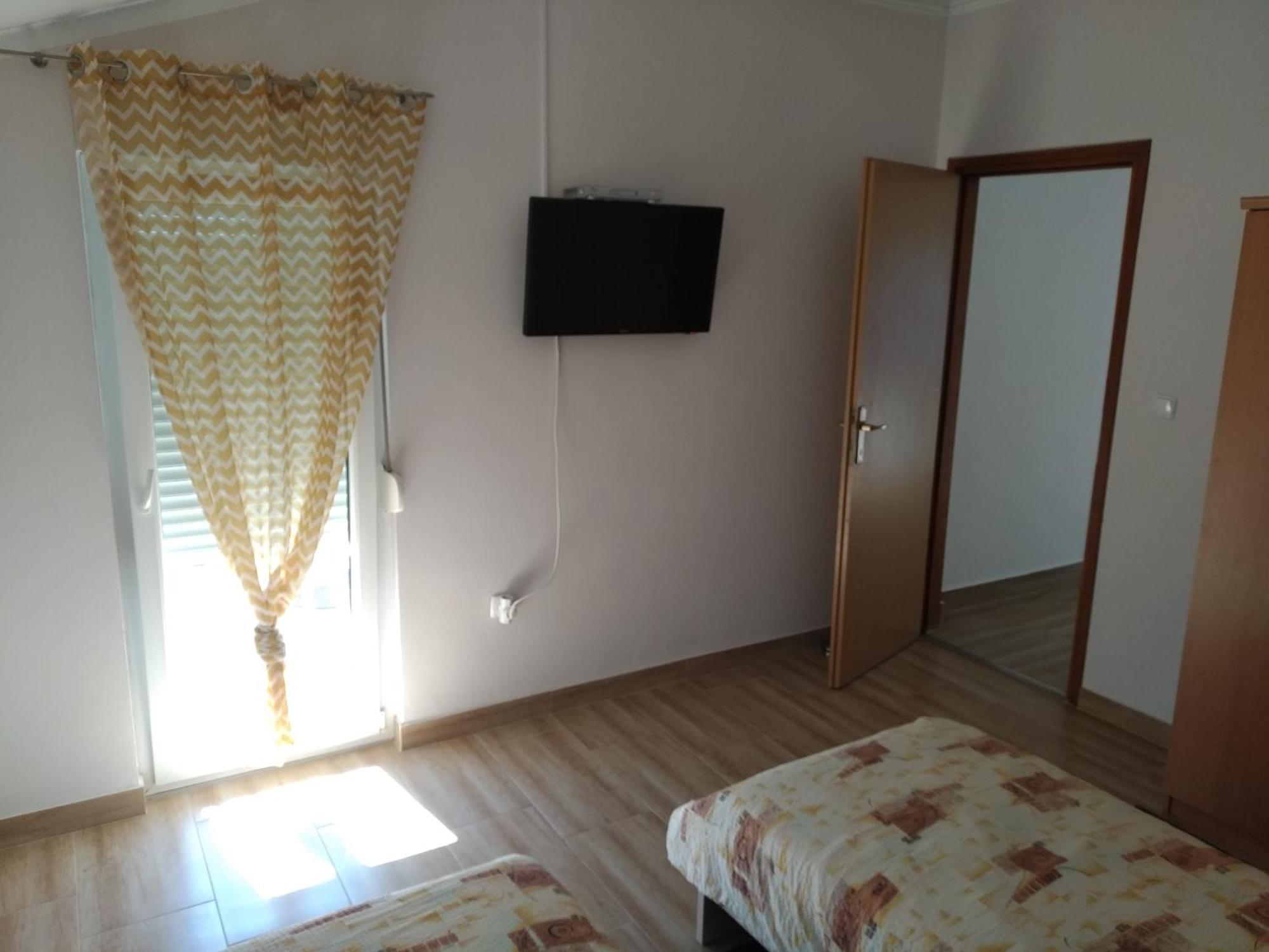 Apartman Turanj Szoba fotó